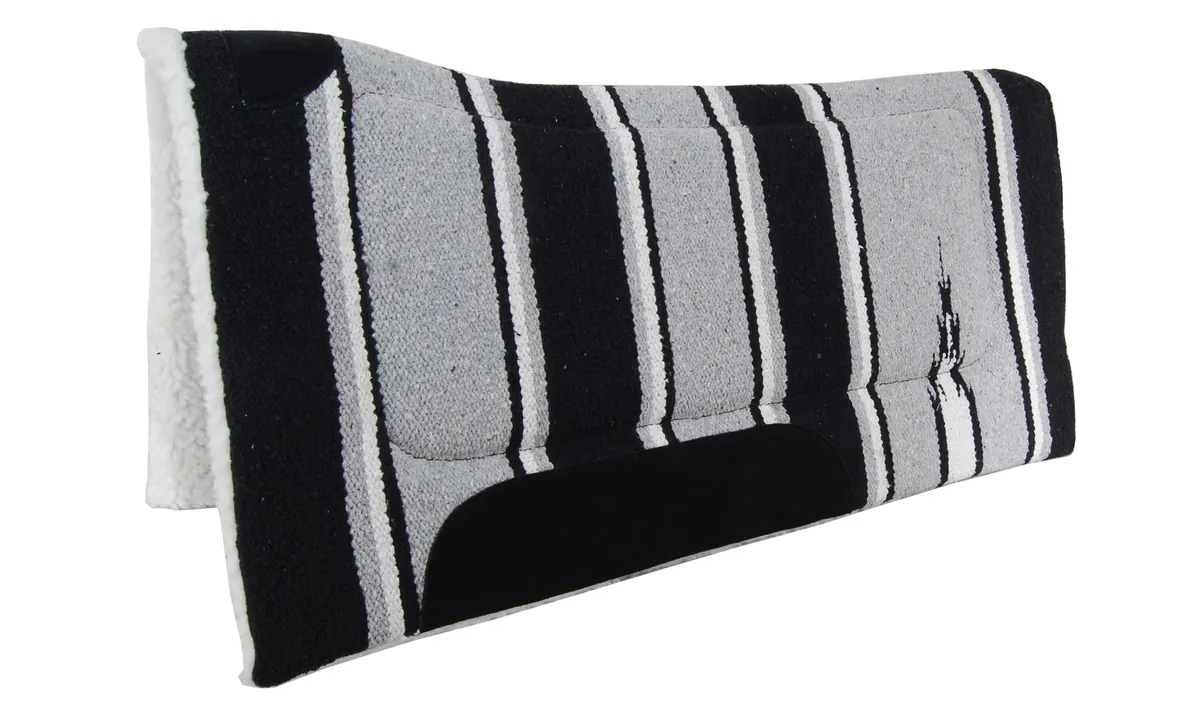 Contoured Saddle Pad — SB 649